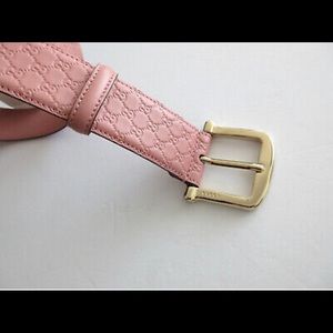 Gucci Women's GG Microguccissima Leather Belt Pink  80/32